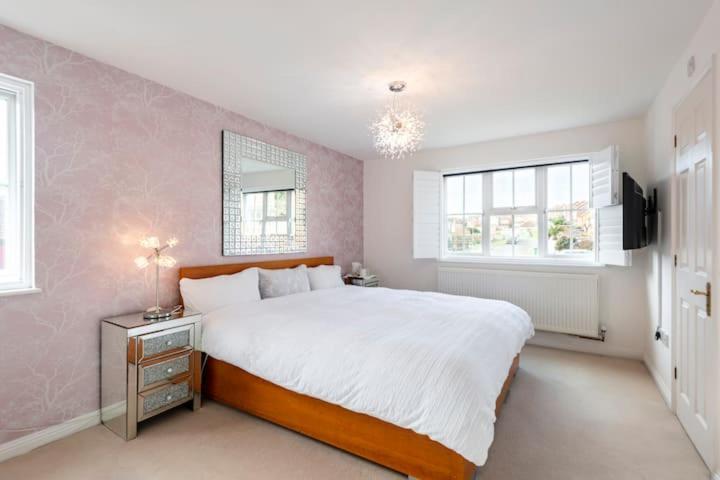 Bienvenue In Newhaven Luxury Superking Or Standard Or Budget Rooms นิวเฮเวน ภายนอก รูปภาพ