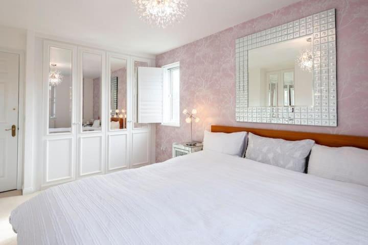 Bienvenue In Newhaven Luxury Superking Or Standard Or Budget Rooms นิวเฮเวน ภายนอก รูปภาพ