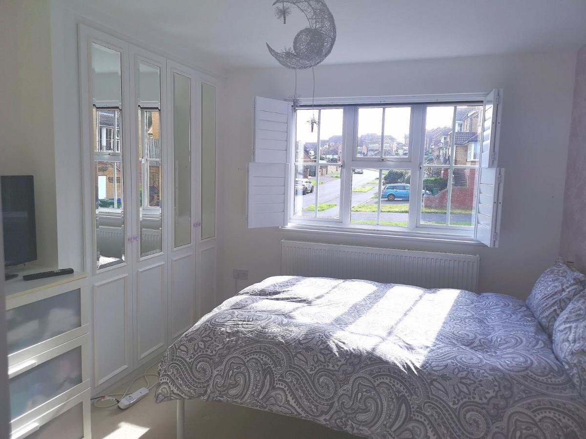 Bienvenue In Newhaven Luxury Superking Or Standard Or Budget Rooms นิวเฮเวน ภายนอก รูปภาพ